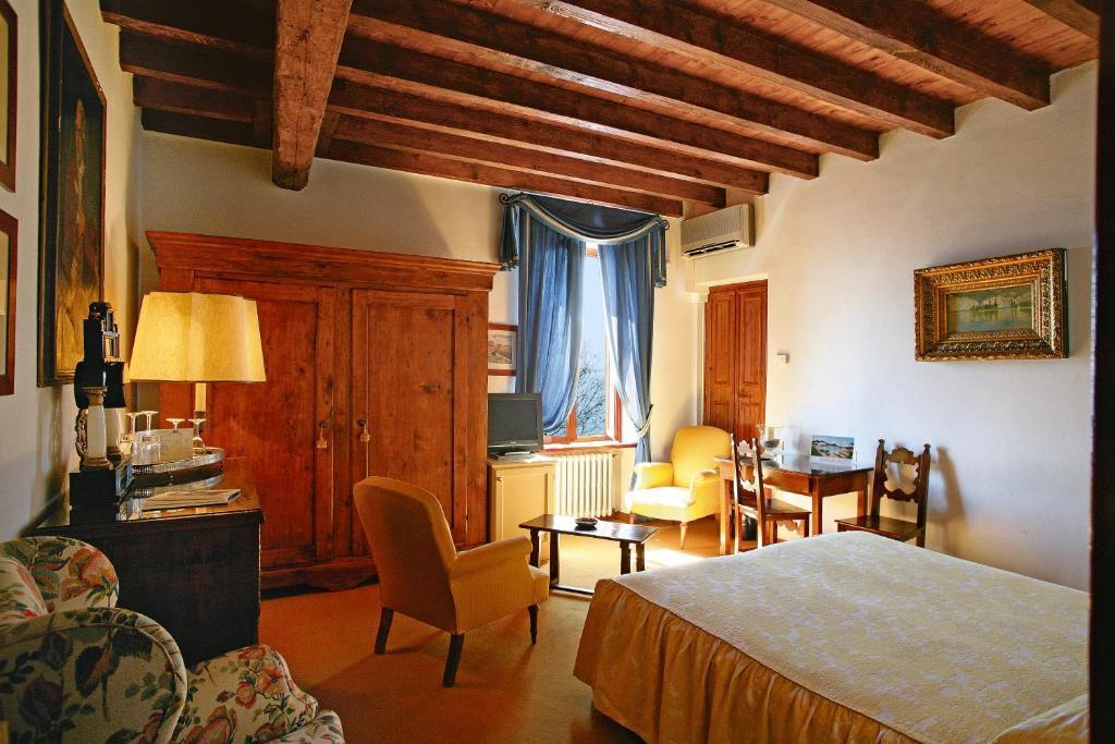 Locanda San Vigilio Garda  Zimmer foto